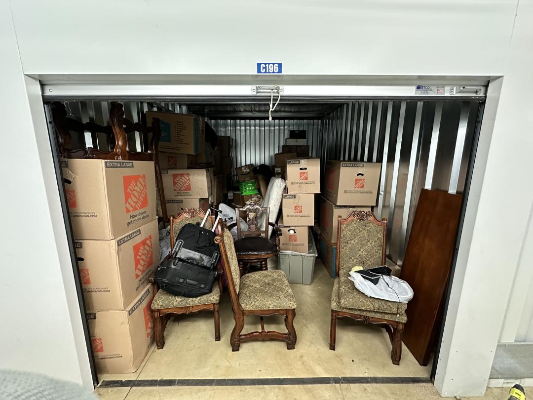 Storage Unit Auction in Shreveport, LA at Ellerbe Storage Center ends